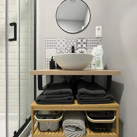 Jardines De Santa Maria - Parking Gratis