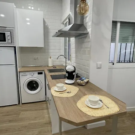 Jardines De Santa Maria - Parking Gratis דירה