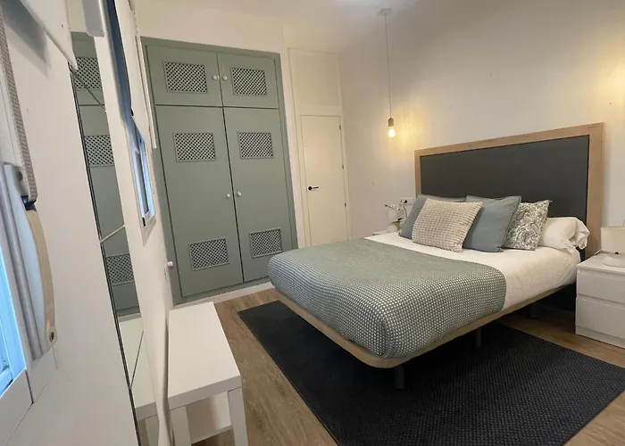 Jardines De Santa Maria - Parking Gratis